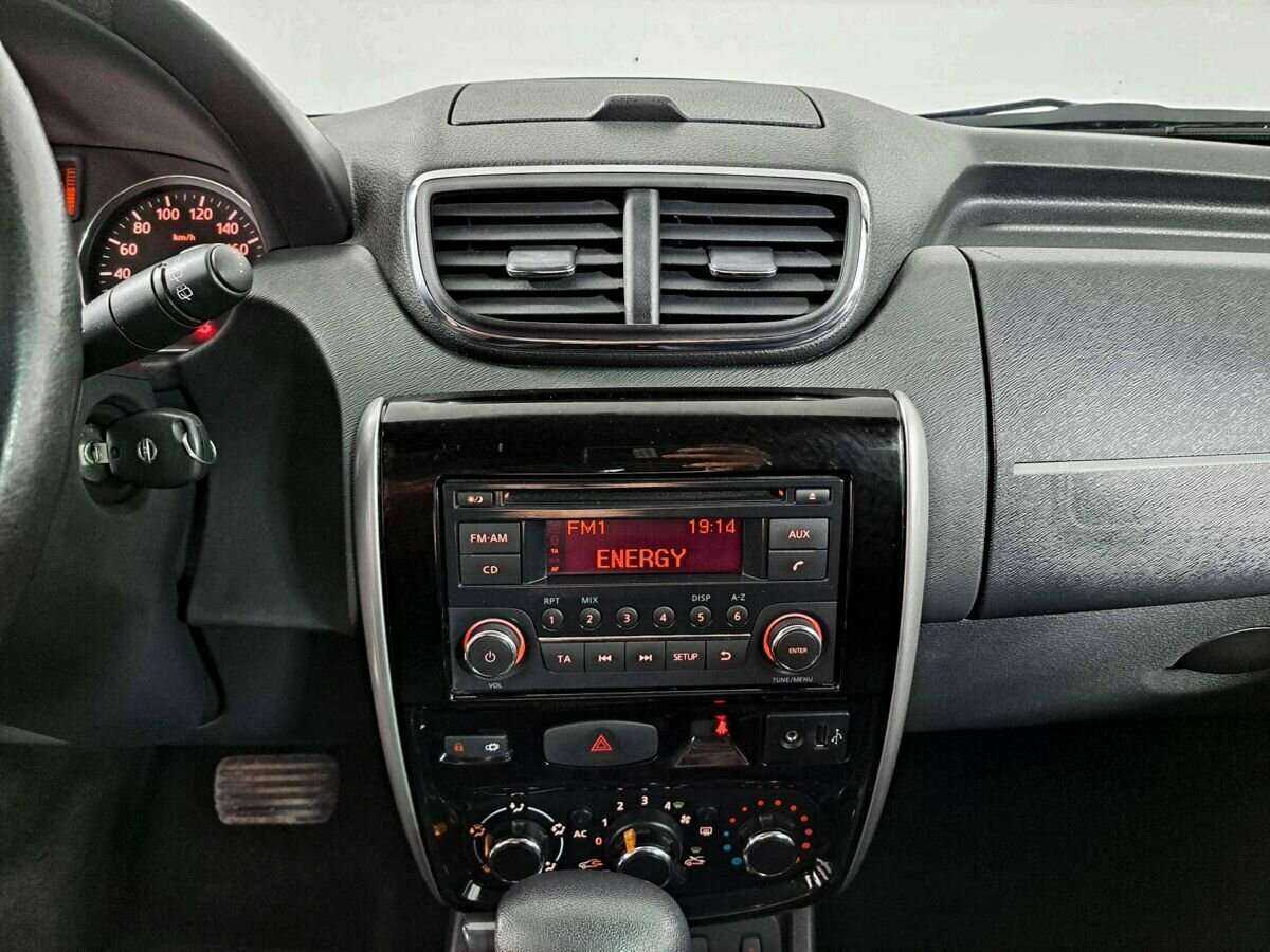 Nissan Terrano с пробегом — 2014 год. Фото: #14