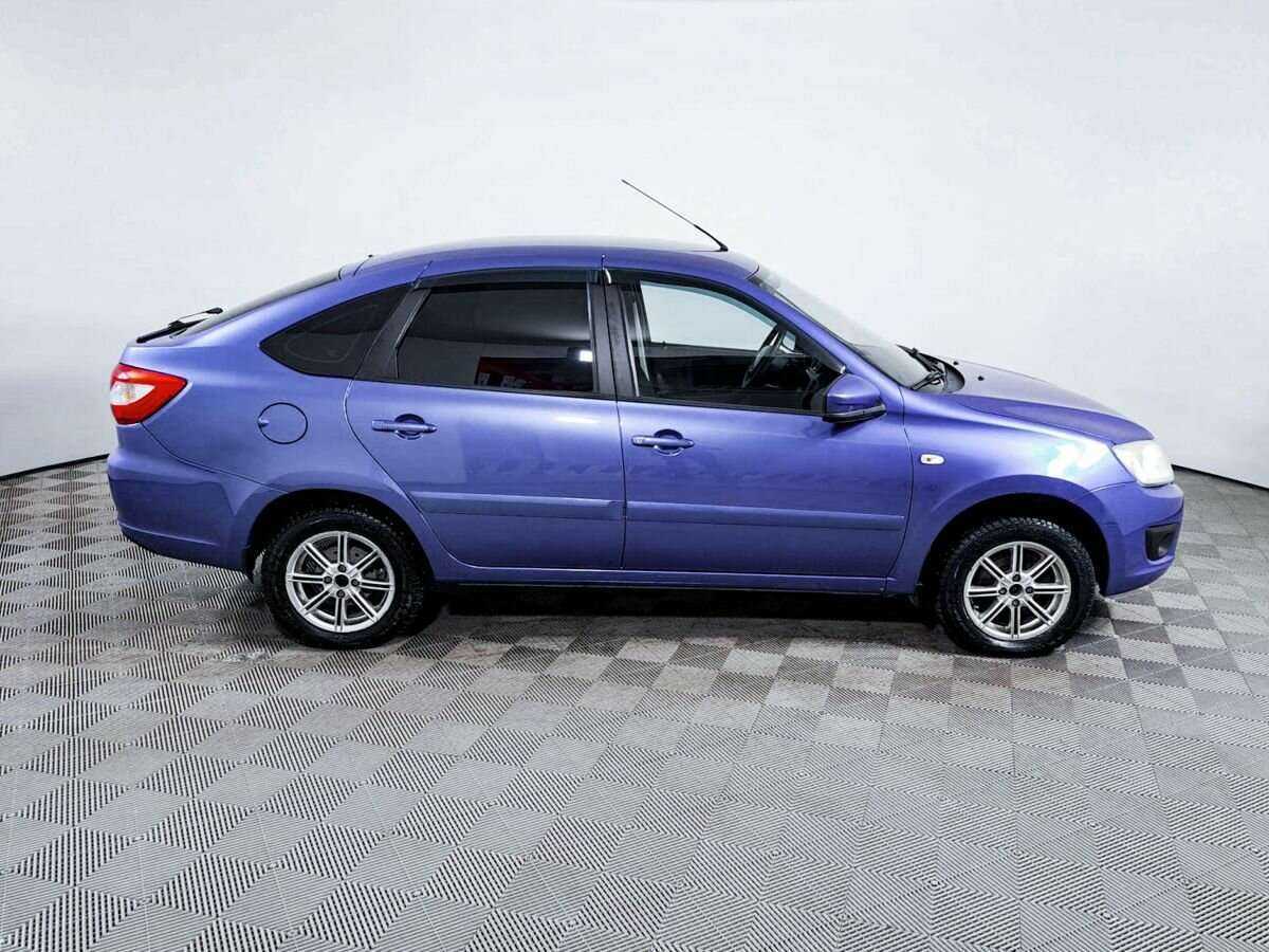 Lada (ВАЗ) Granta с пробегом — 2016 год. Фото: #3