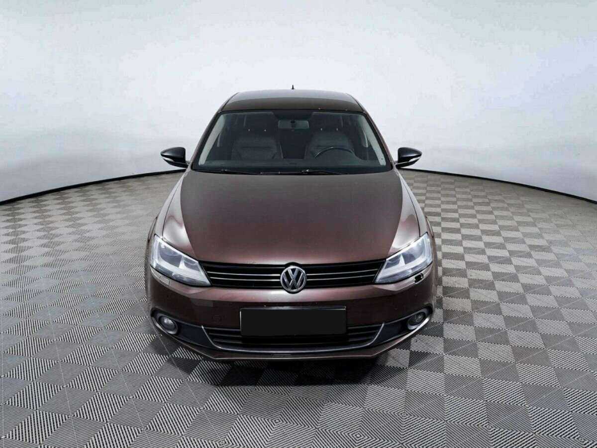 Volkswagen Jetta с пробегом — 2014 год. Фото: #1