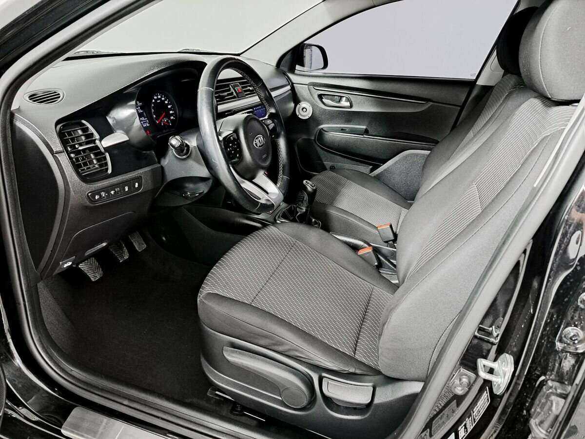 Kia Rio с пробегом — 2019 год. Фото: #13