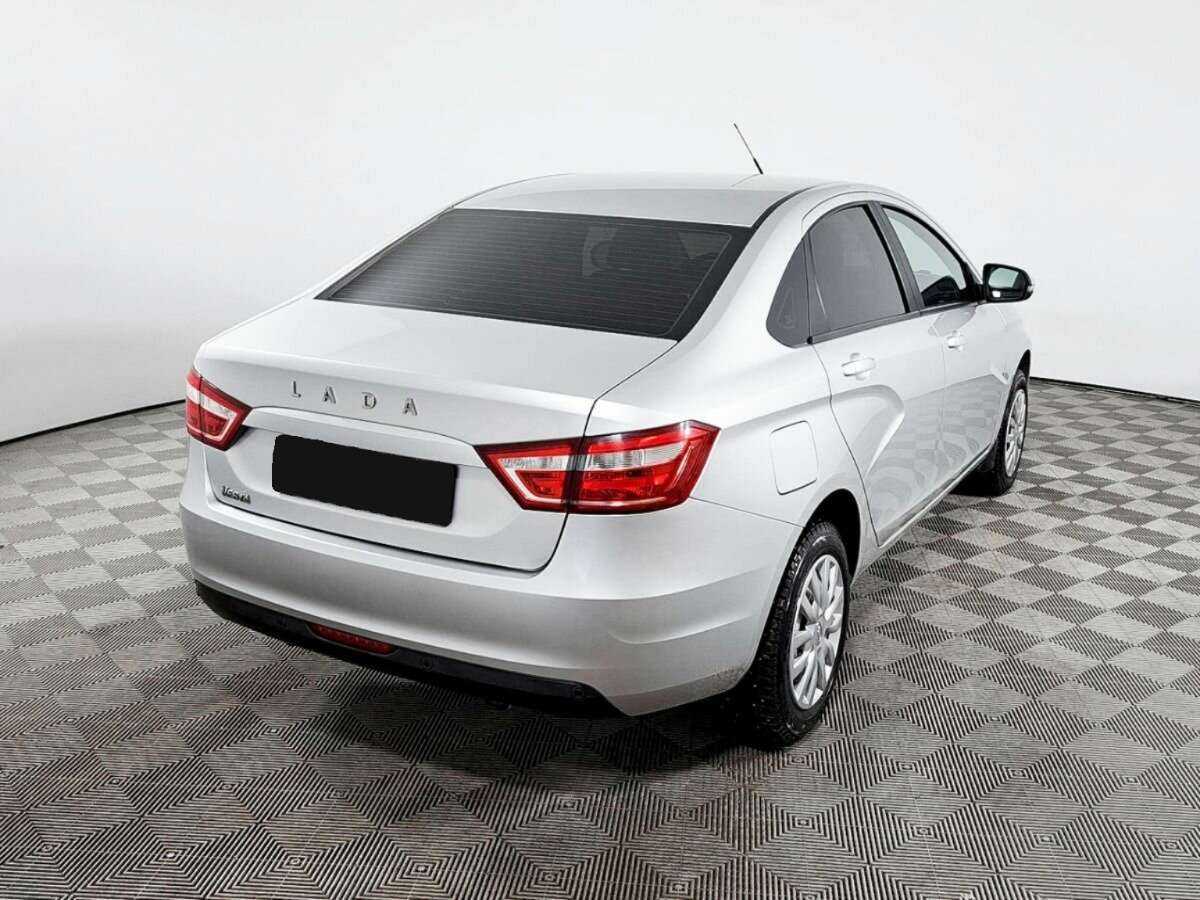 Lada (ВАЗ) Vesta с пробегом — 2020 год. Фото: #2