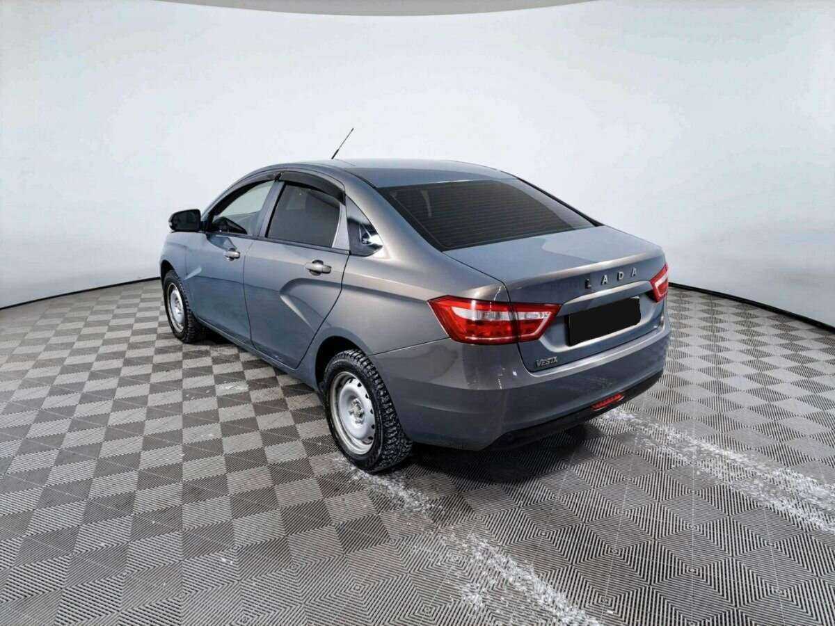 Lada (ВАЗ) Vesta с пробегом — 2020 год. Фото: #6