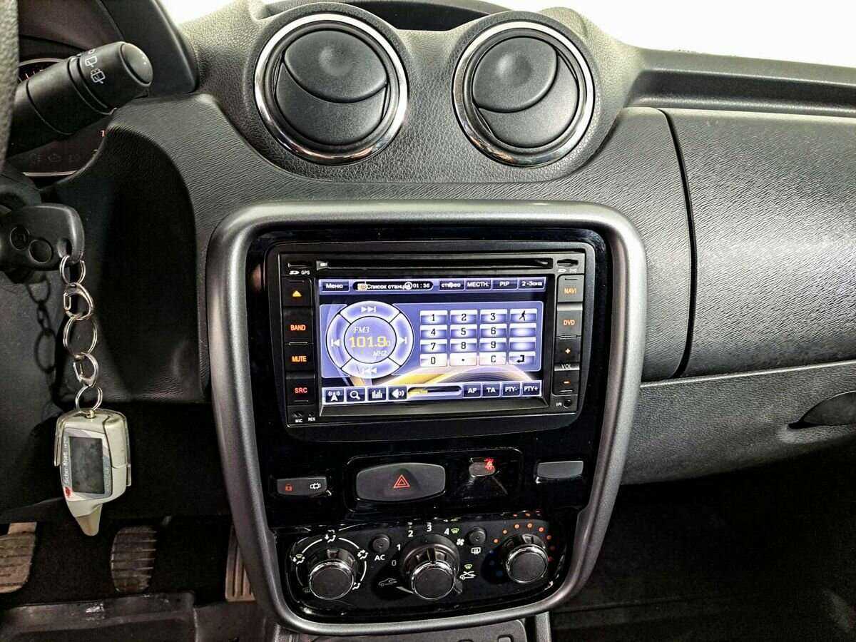 Renault Duster с пробегом — 2012 год. Фото: #12