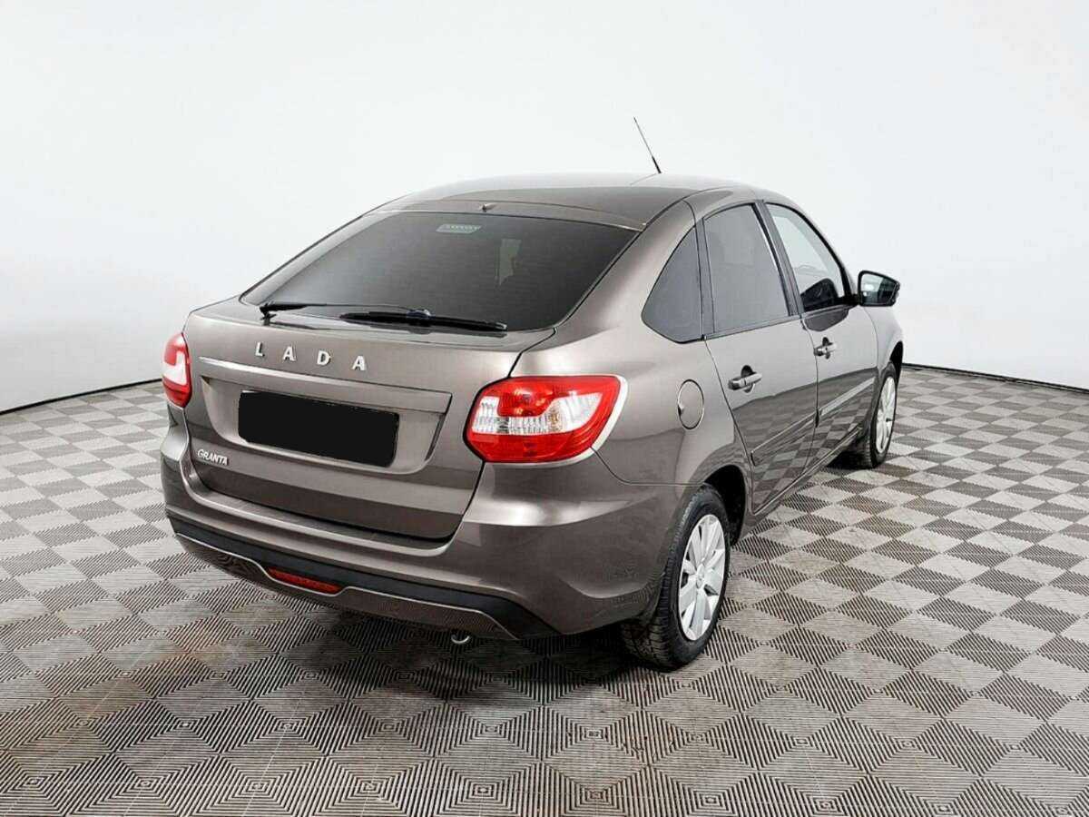 Lada (ВАЗ) Granta с пробегом — 2019 год. Фото: #4