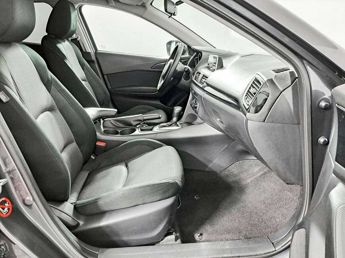 Mazda 3 с пробегом — 2014 год. Фото: #8