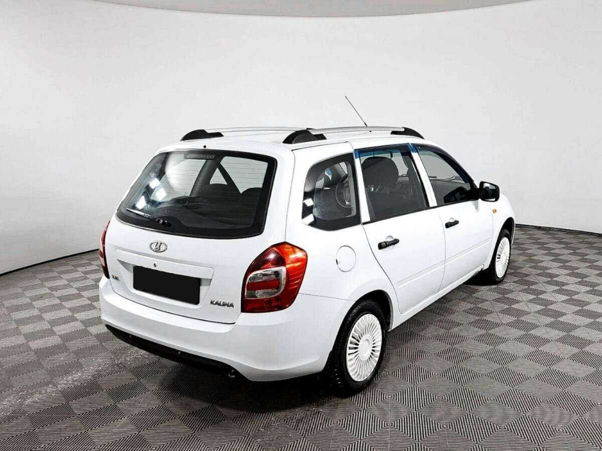 Lada (ВАЗ) Kalina с пробегом — 2014 год. Фото: #3