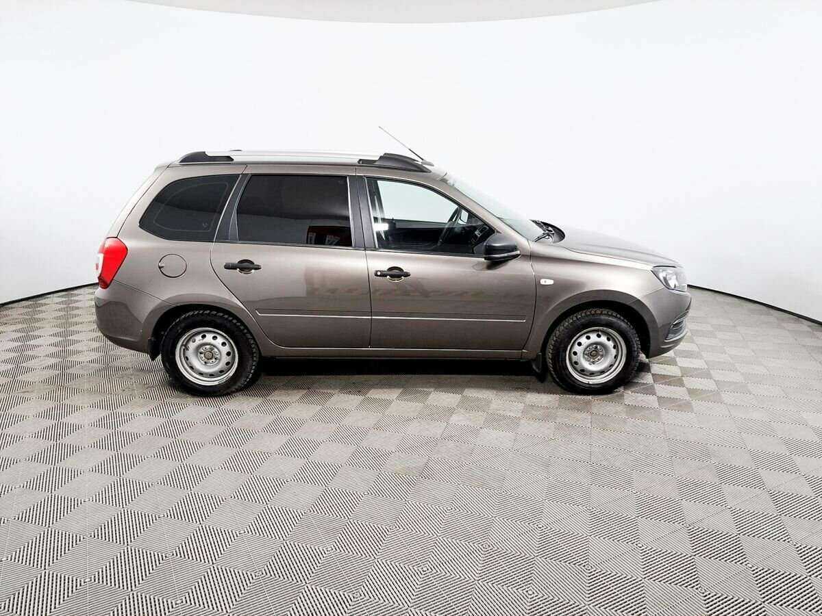 Lada (ВАЗ) Granta с пробегом — 2020 год. Фото: #3