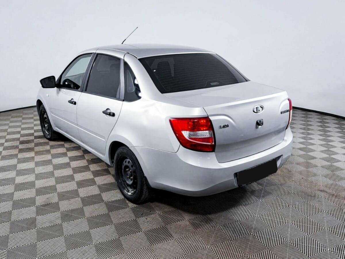 Lada (ВАЗ) Granta с пробегом — 2018 год. Фото: #6