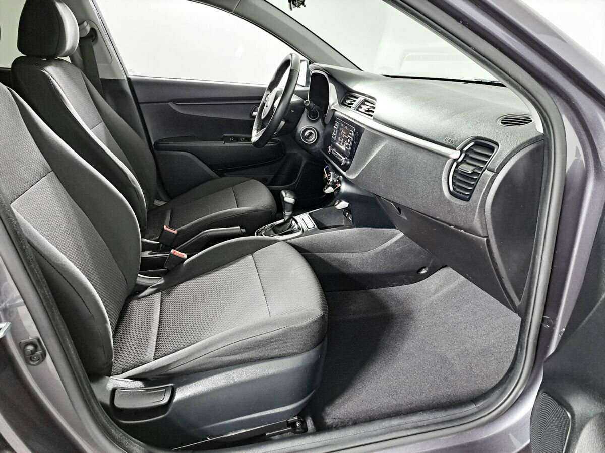 Kia Rio с пробегом — 2021 год. Фото: #7