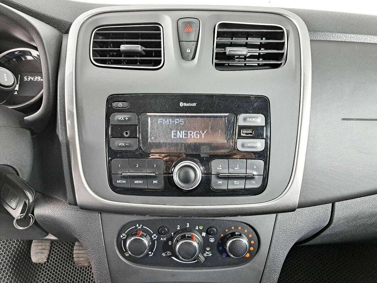 Renault Logan с пробегом — 2021 год. Фото: #12