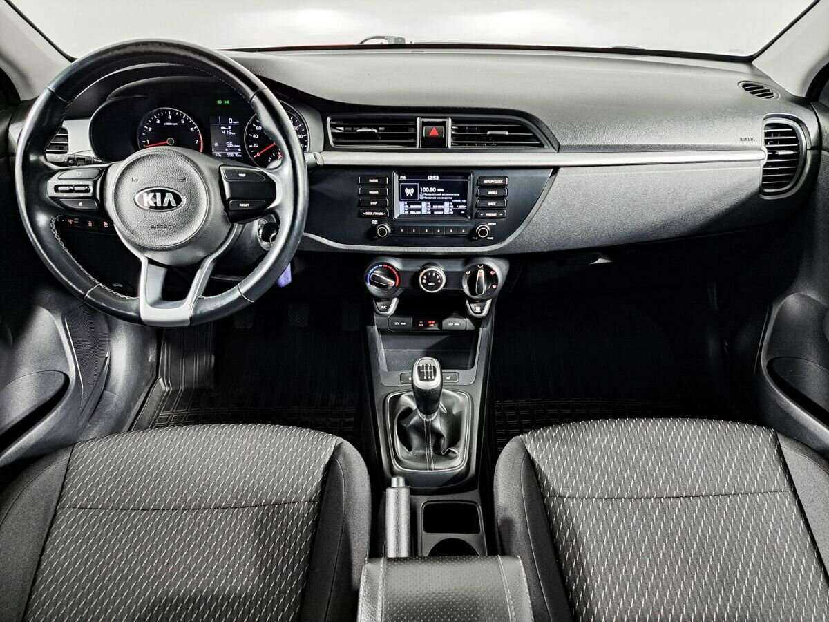 Kia Rio с пробегом — 2018 год. Фото: #9