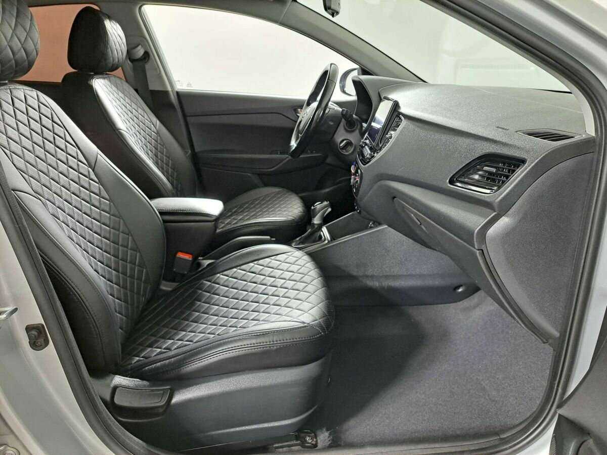 Hyundai Solaris с пробегом — 2021 год. Фото: #8