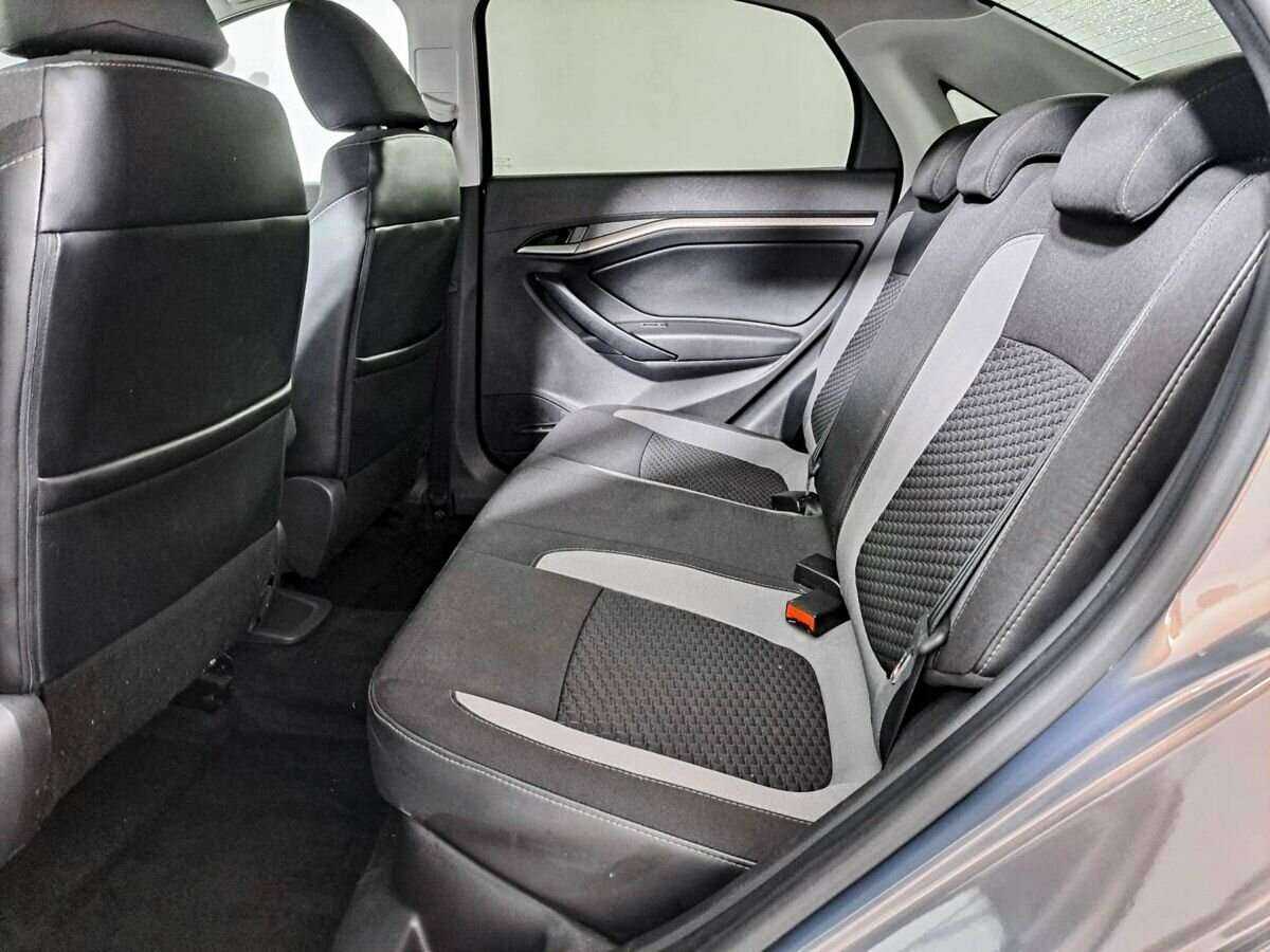 Lada (ВАЗ) Vesta с пробегом — 2016 год. Фото: #9