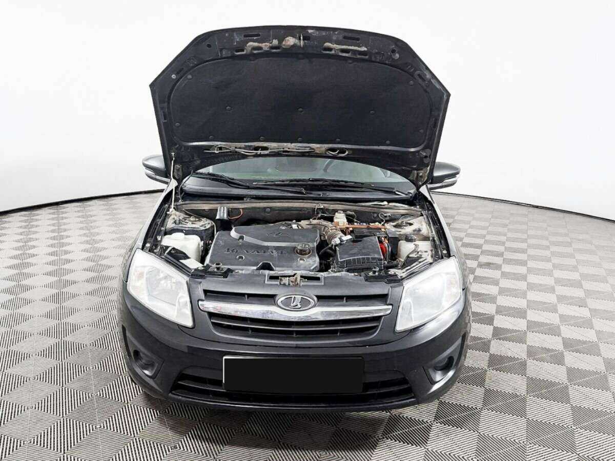 Lada (ВАЗ) Granta с пробегом — 2014 год. Фото: #6