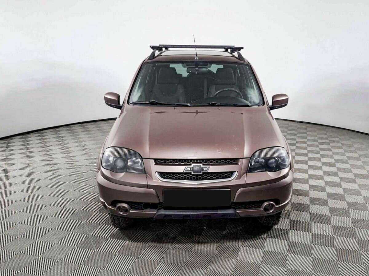 Chevrolet Niva с пробегом — 2017 год. Фото: #1