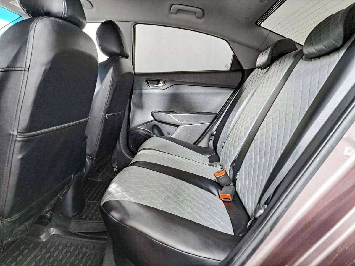 Hyundai Solaris с пробегом — 2020 год. Фото: #11