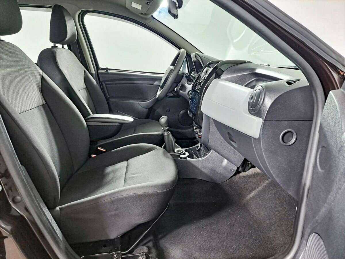 Renault Duster с пробегом — 2017 год. Фото: #8