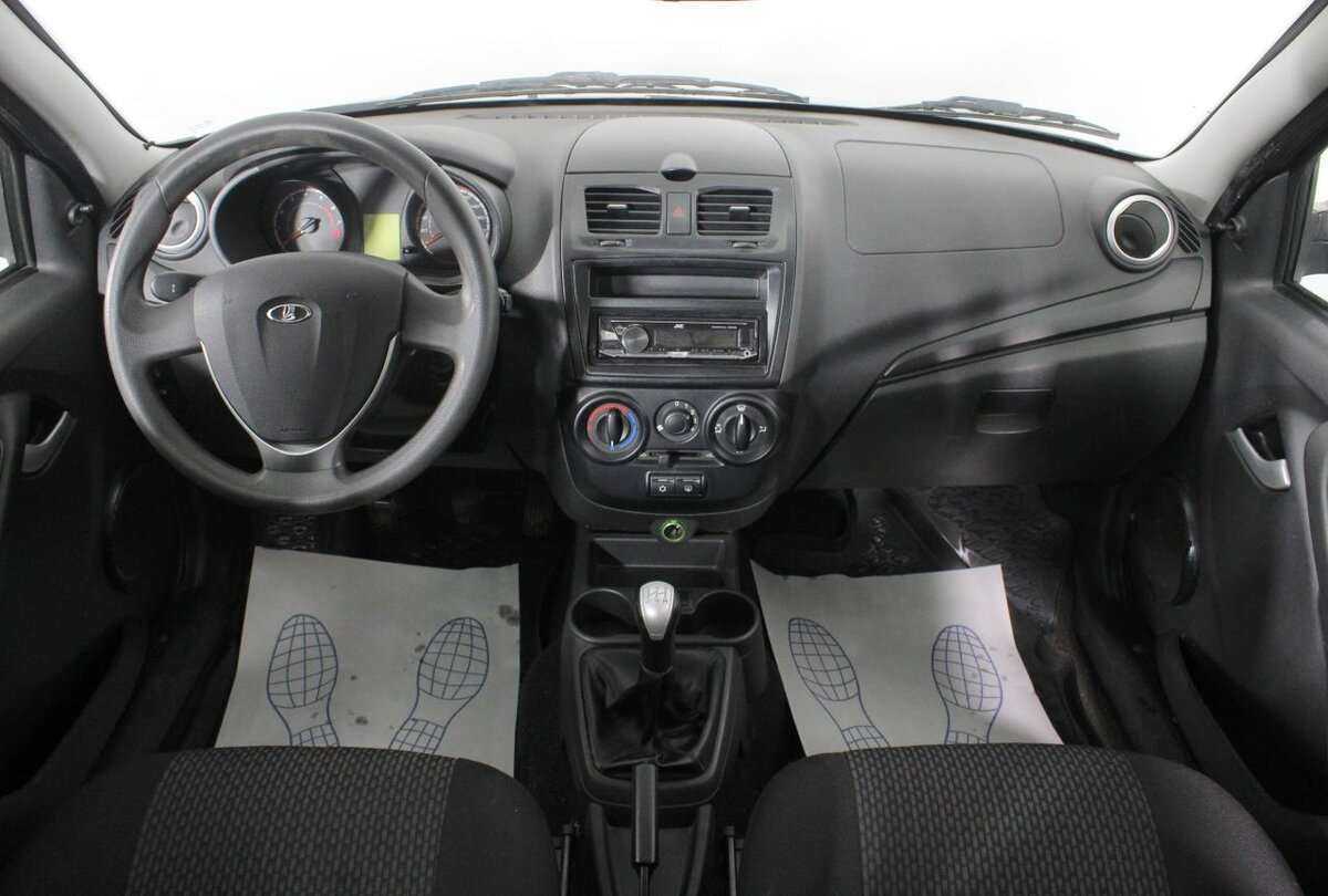 Lada (ВАЗ) Kalina с пробегом — 2014 год. Фото: #10