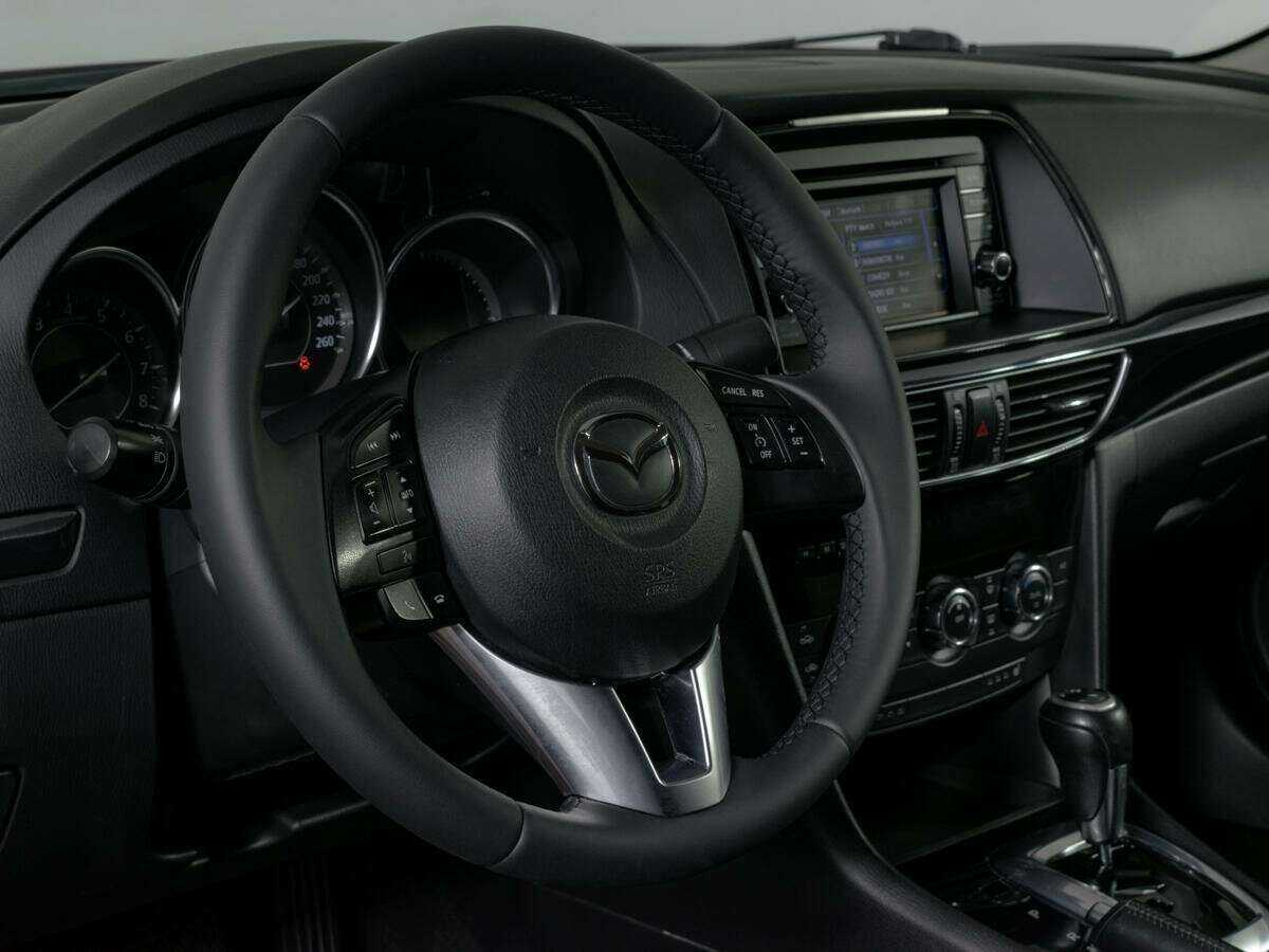 Mazda 6 с пробегом — 2014 год. Фото: #14