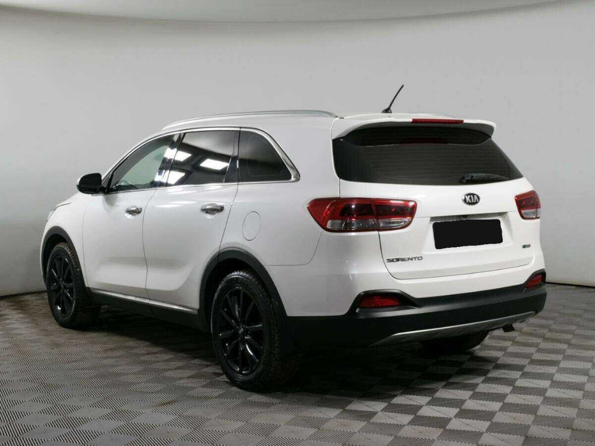 Kia Sorento с пробегом — 2016 год. Фото: #6