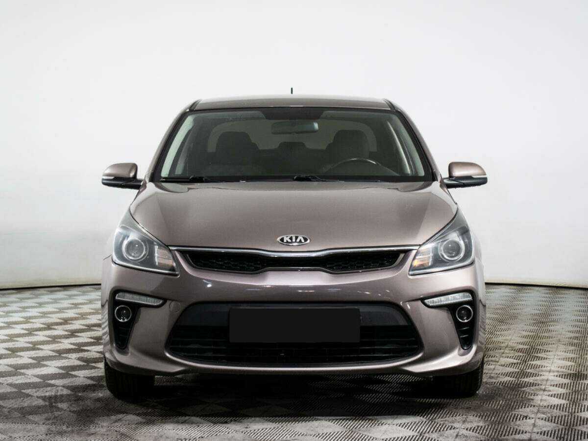 Kia Rio с пробегом — 2017 год. Фото: #1