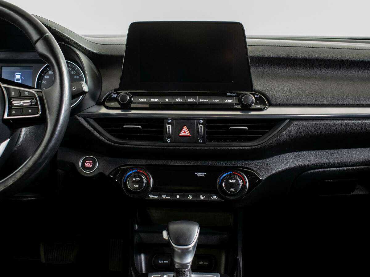 Kia Cerato с пробегом — 2020 год. Фото: #8