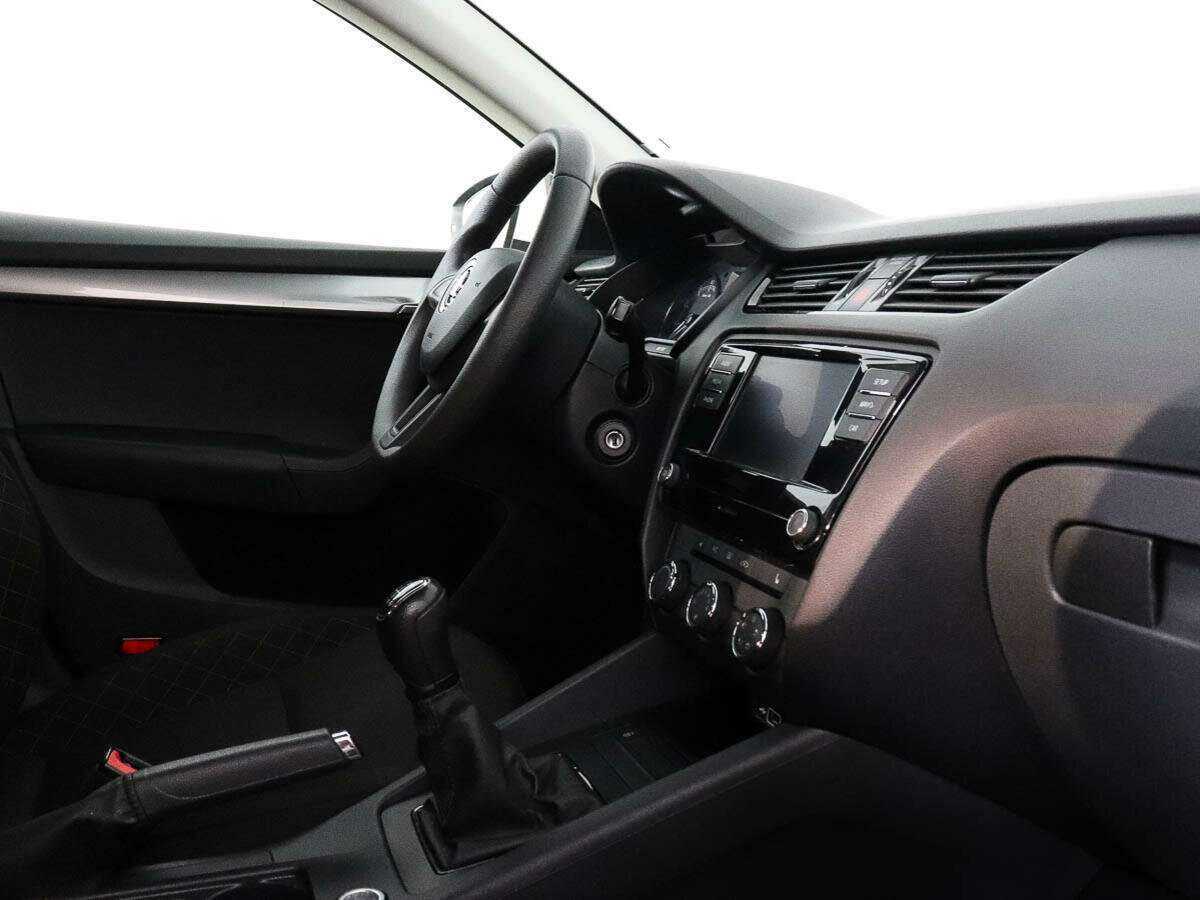 Skoda Octavia с пробегом — 2018 год. Фото: #5
