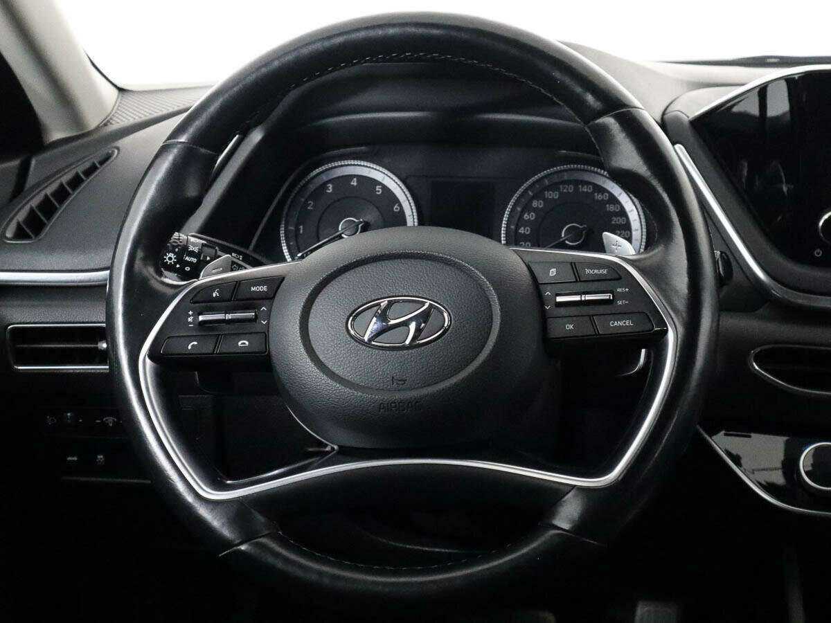 Hyundai Sonata с пробегом — 2019 год. Фото: #11