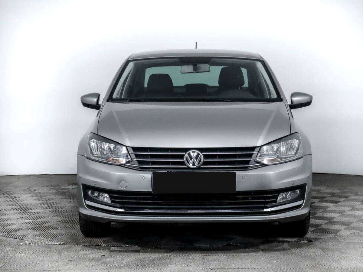 Volkswagen Polo с пробегом — 2019 год. Фото: #1