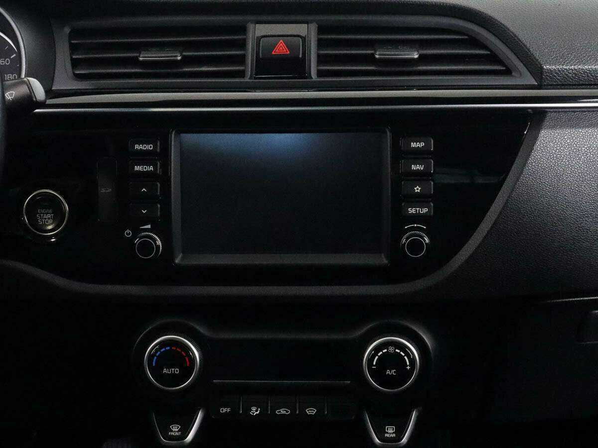 Kia Rio с пробегом — 2019 год. Фото: #11