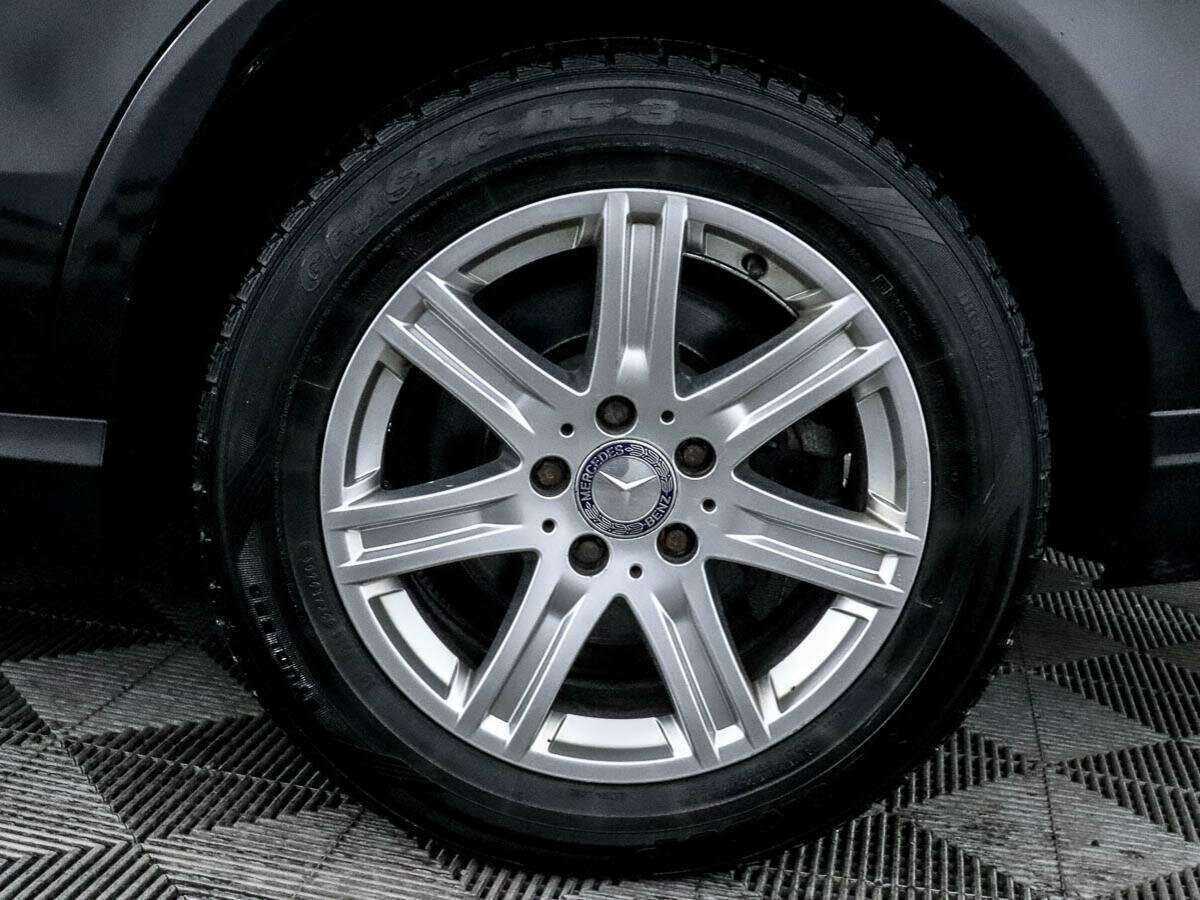 Mercedes-Benz E-Класс с пробегом — 2012 год. Фото: #11