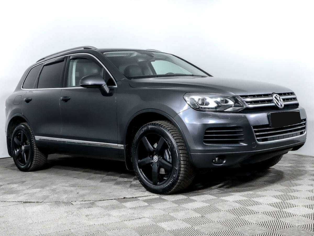 Volkswagen Touareg с пробегом — 2012 год. Фото: #2
