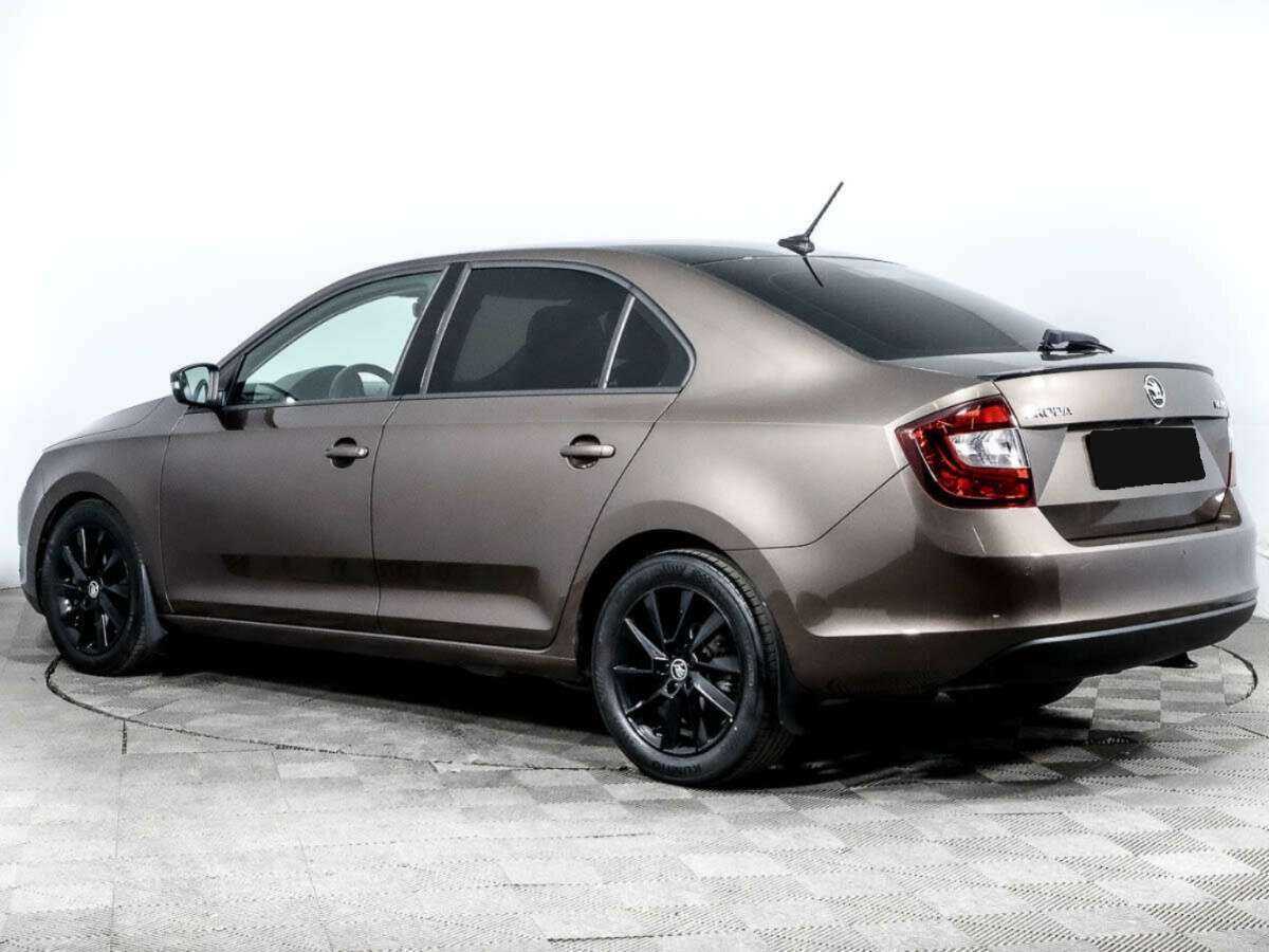 Skoda Rapid с пробегом — 2019 год. Фото: #5