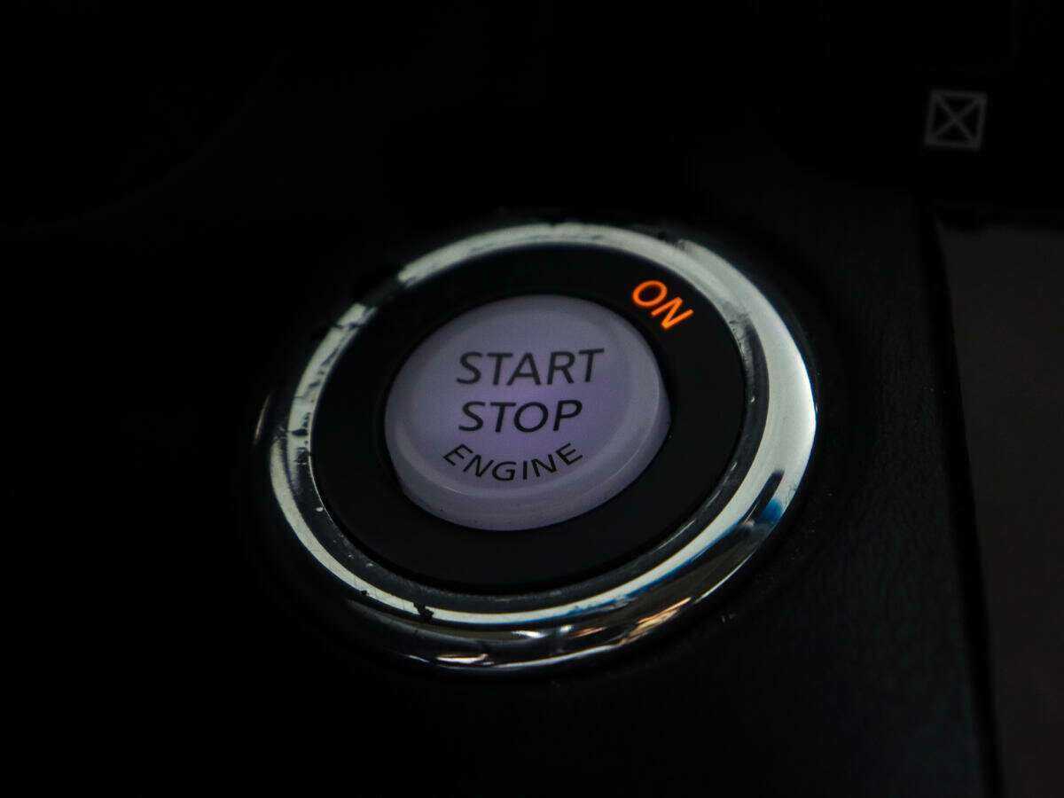 Infiniti Q70 с пробегом — 2014 год. Фото: #13