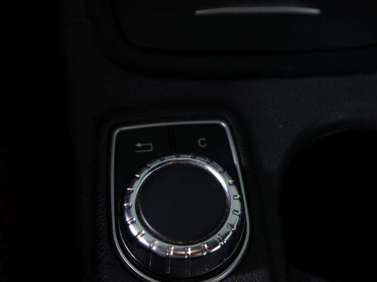 Mercedes-Benz A-Класс с пробегом — 2013 год. Фото: #19