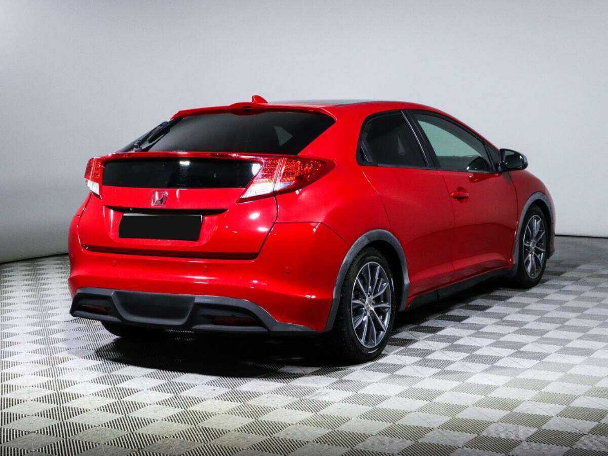 Honda Civic с пробегом — 2012 год. Фото: #4