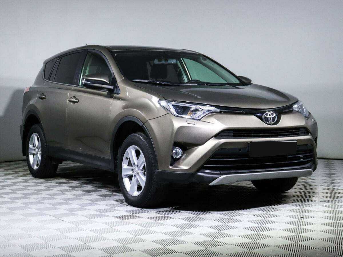 Toyota RAV4 с пробегом — 2013 год. Фото: #2