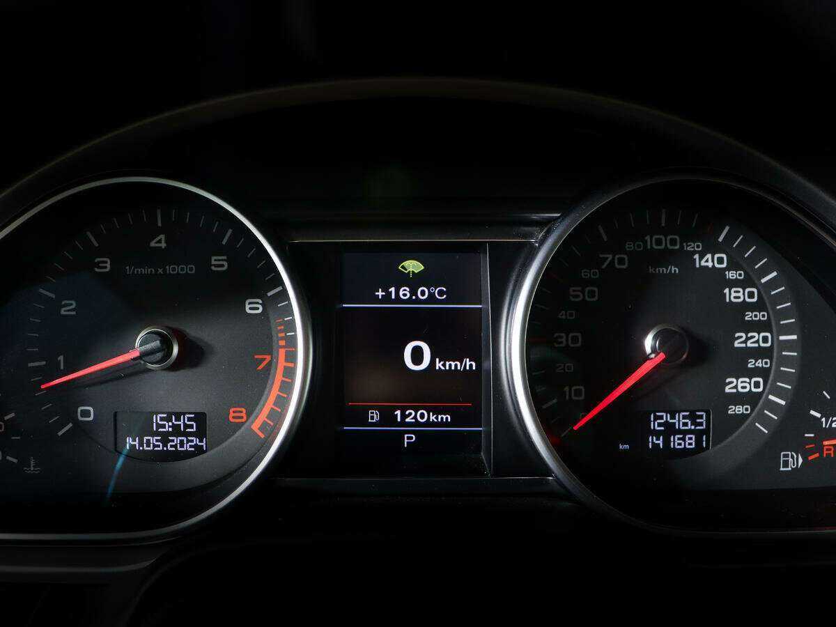 Audi Q7 с пробегом — 2013 год. Фото: #10