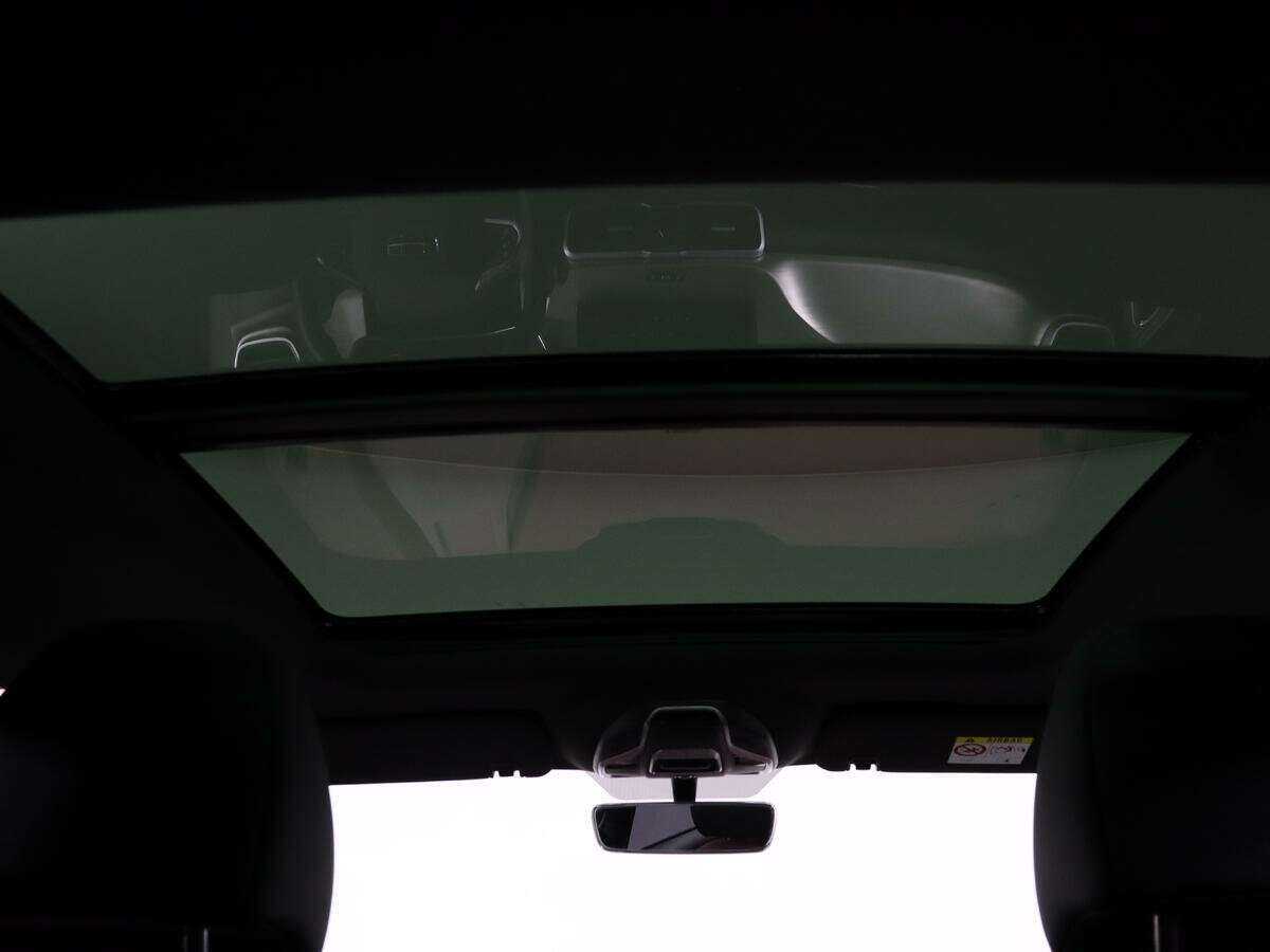 Geely Coolray с пробегом — 2023 год. Фото: #15