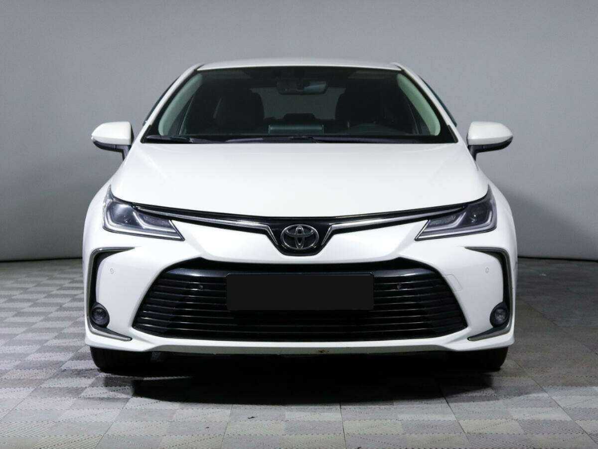 Toyota Corolla с пробегом — 2019 год. Фото: #1