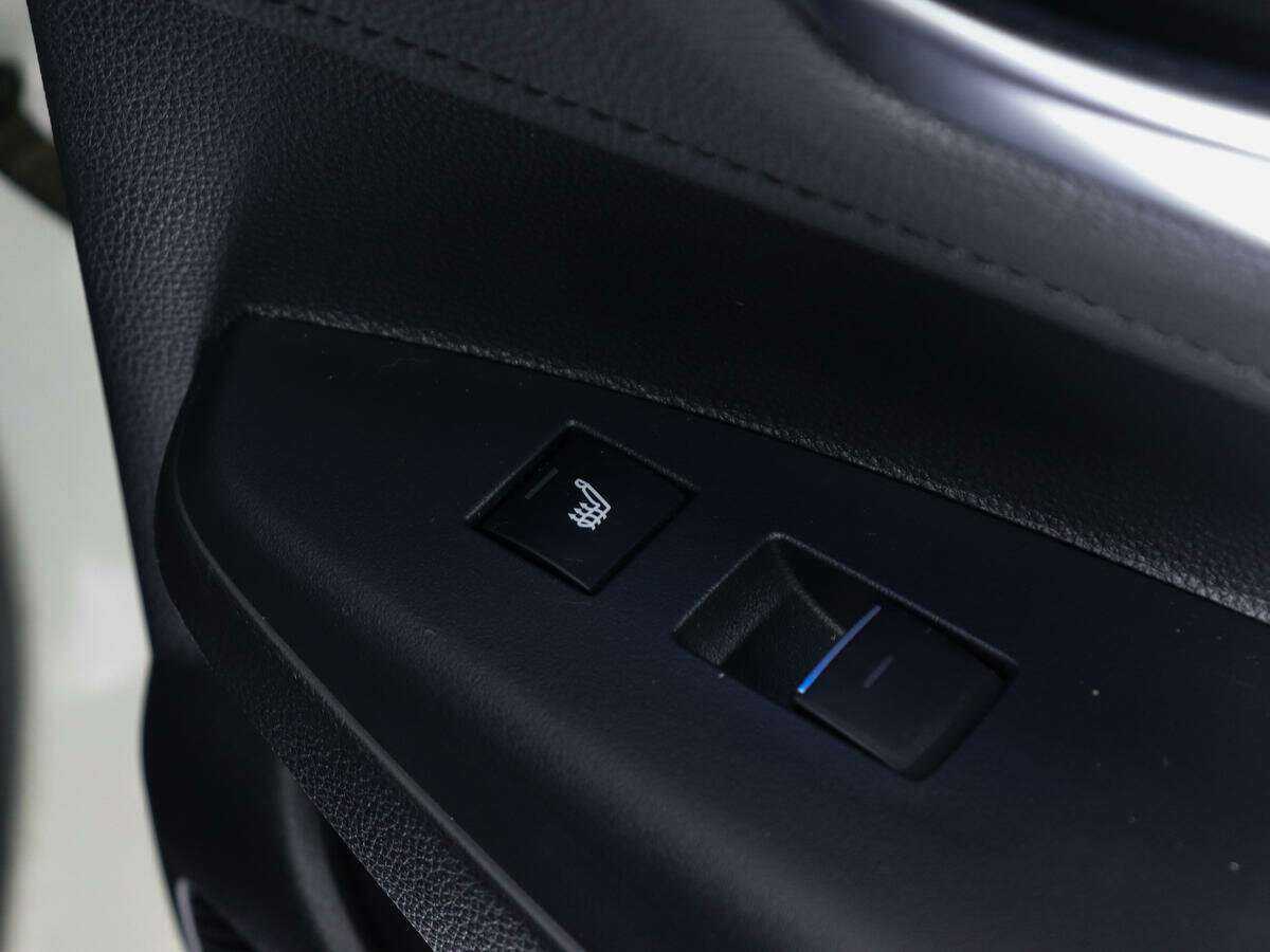 Toyota Corolla с пробегом — 2019 год. Фото: #12