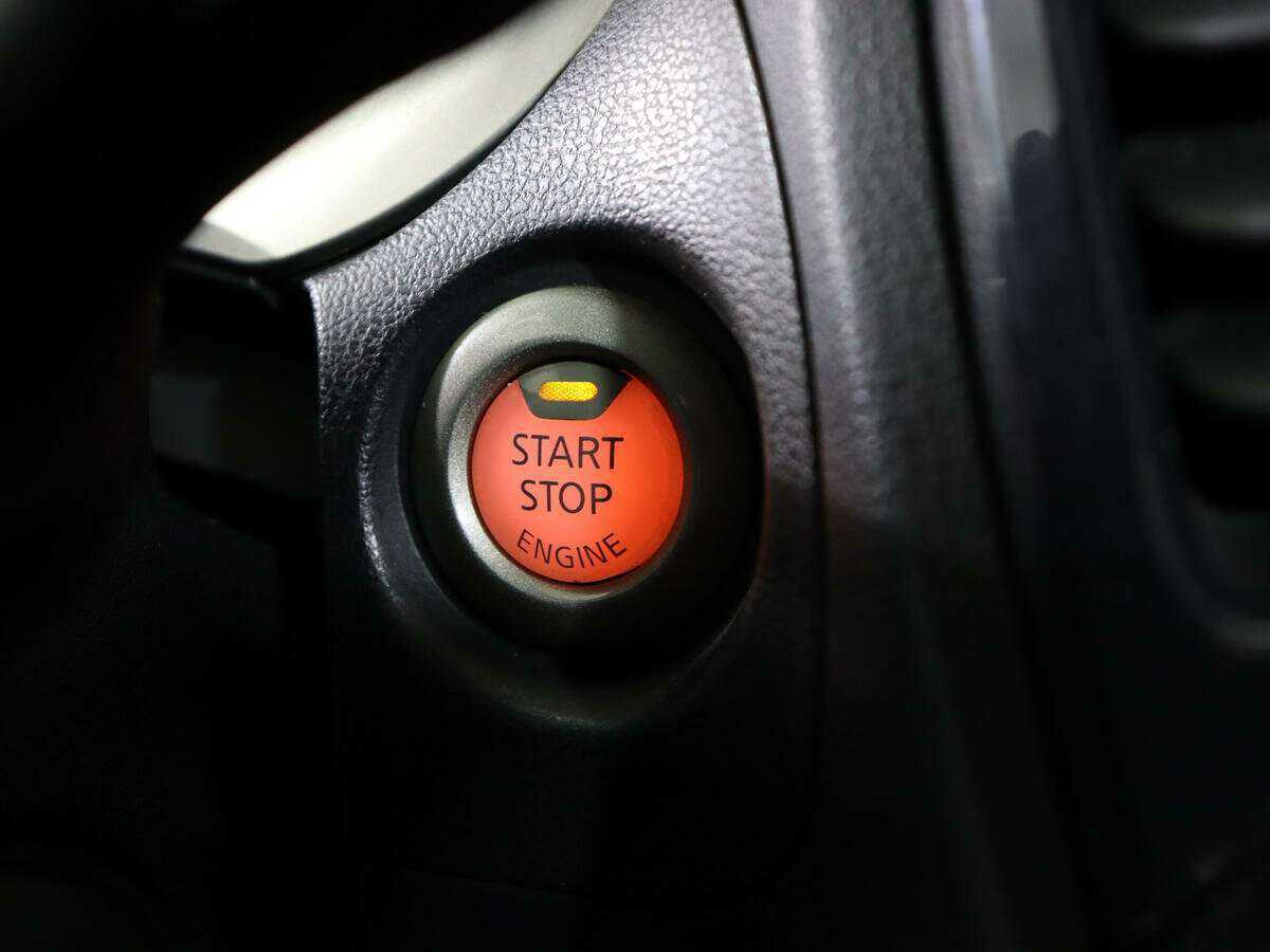 Nissan Juke с пробегом — 2012 год. Фото: #17