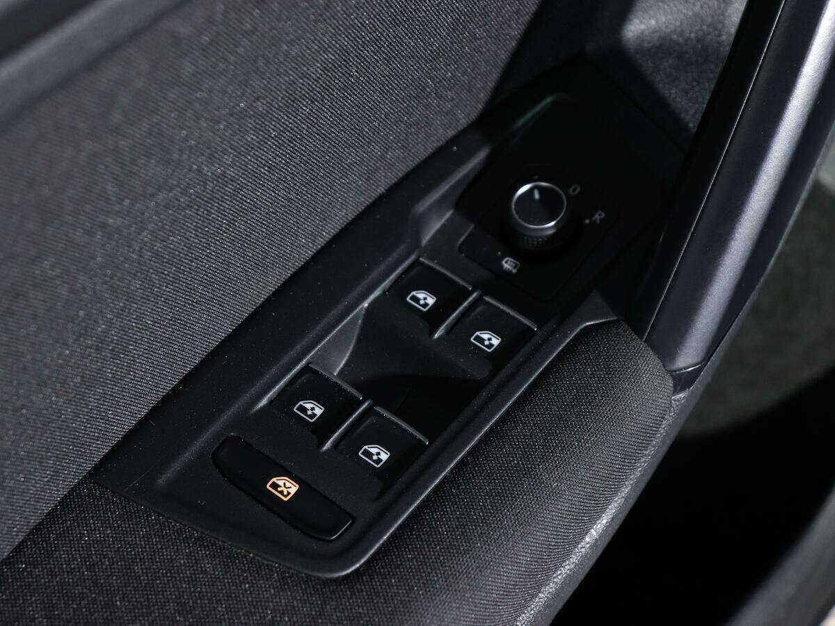 Volkswagen Tiguan с пробегом — 2017 год. Фото: #13