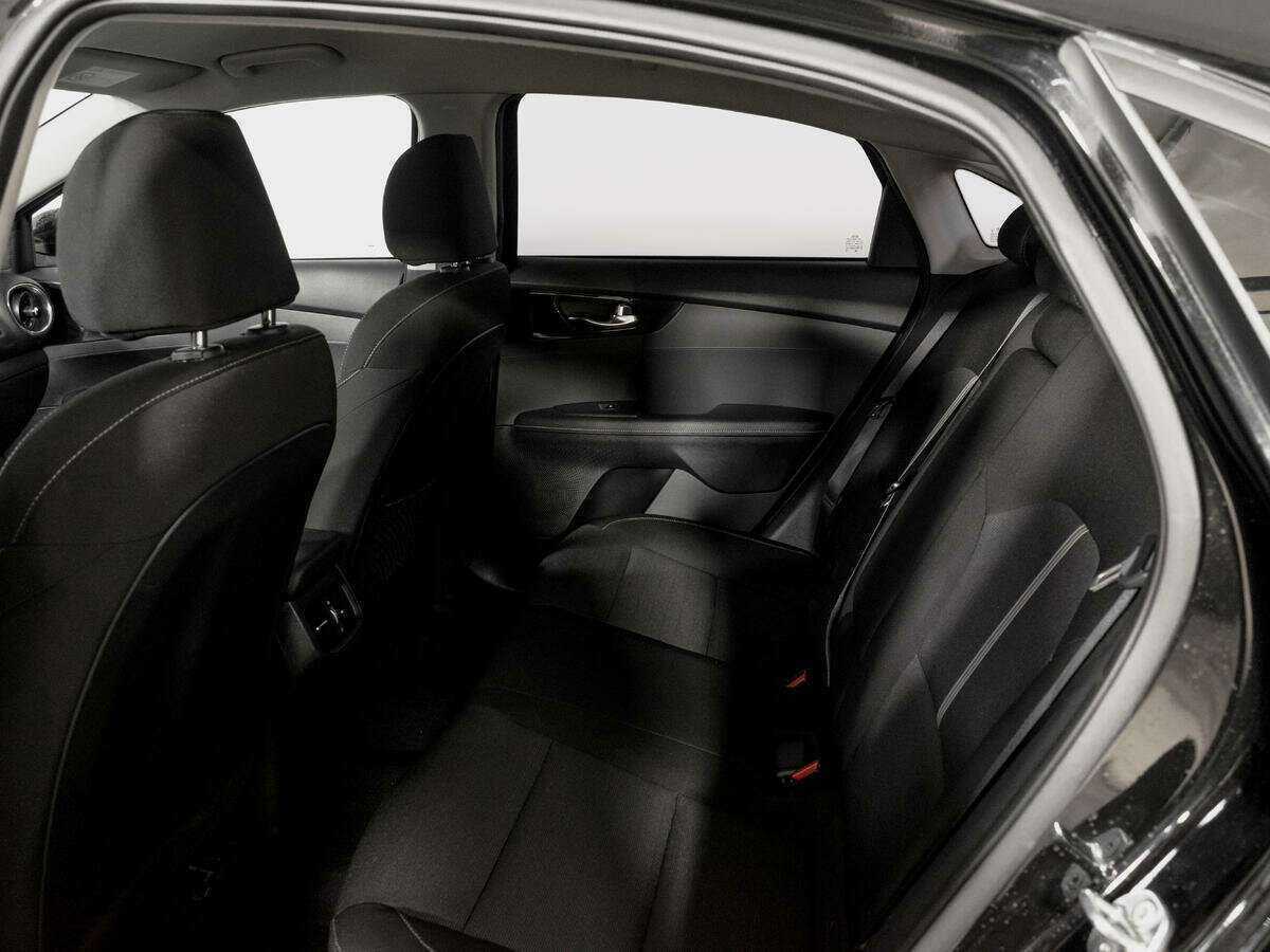 Kia Cerato с пробегом — 2020 год. Фото: #9