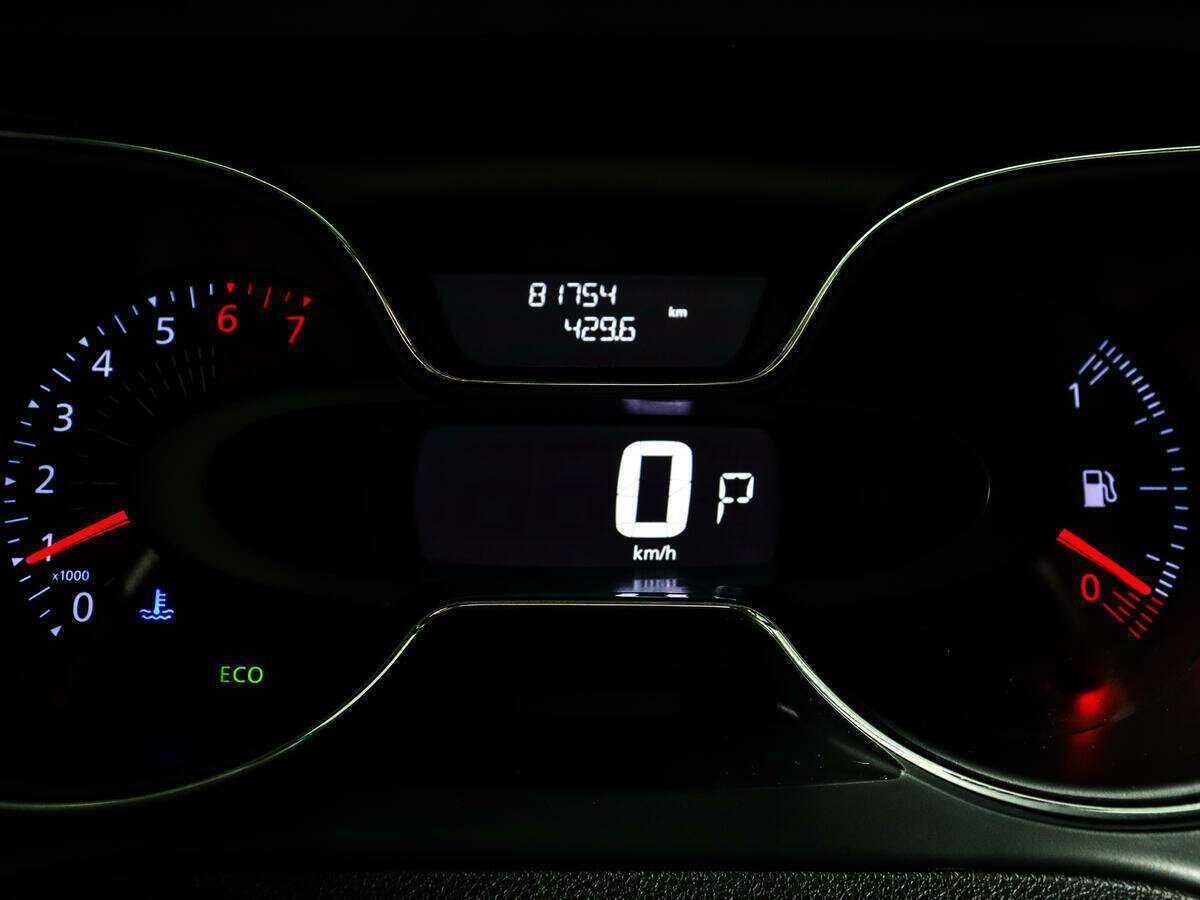 Renault Kaptur с пробегом — 2017 год. Фото: #8