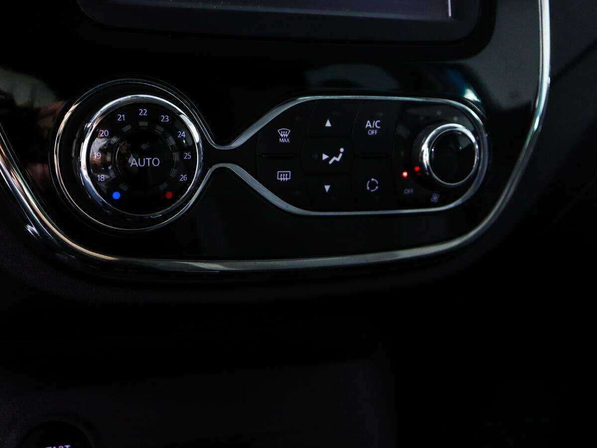 Renault Kaptur с пробегом — 2017 год. Фото: #13