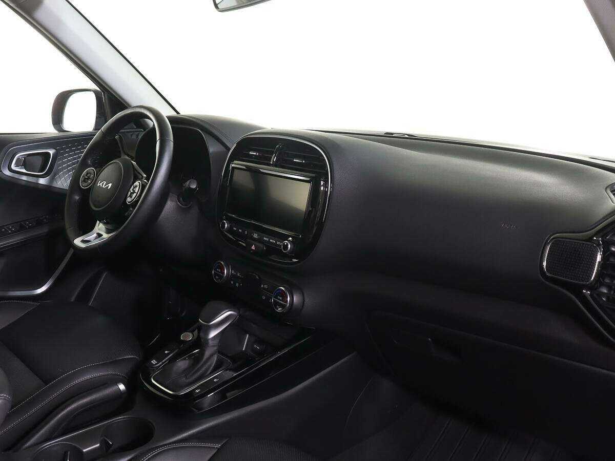 Kia Soul с пробегом — 2022 год. Фото: #8