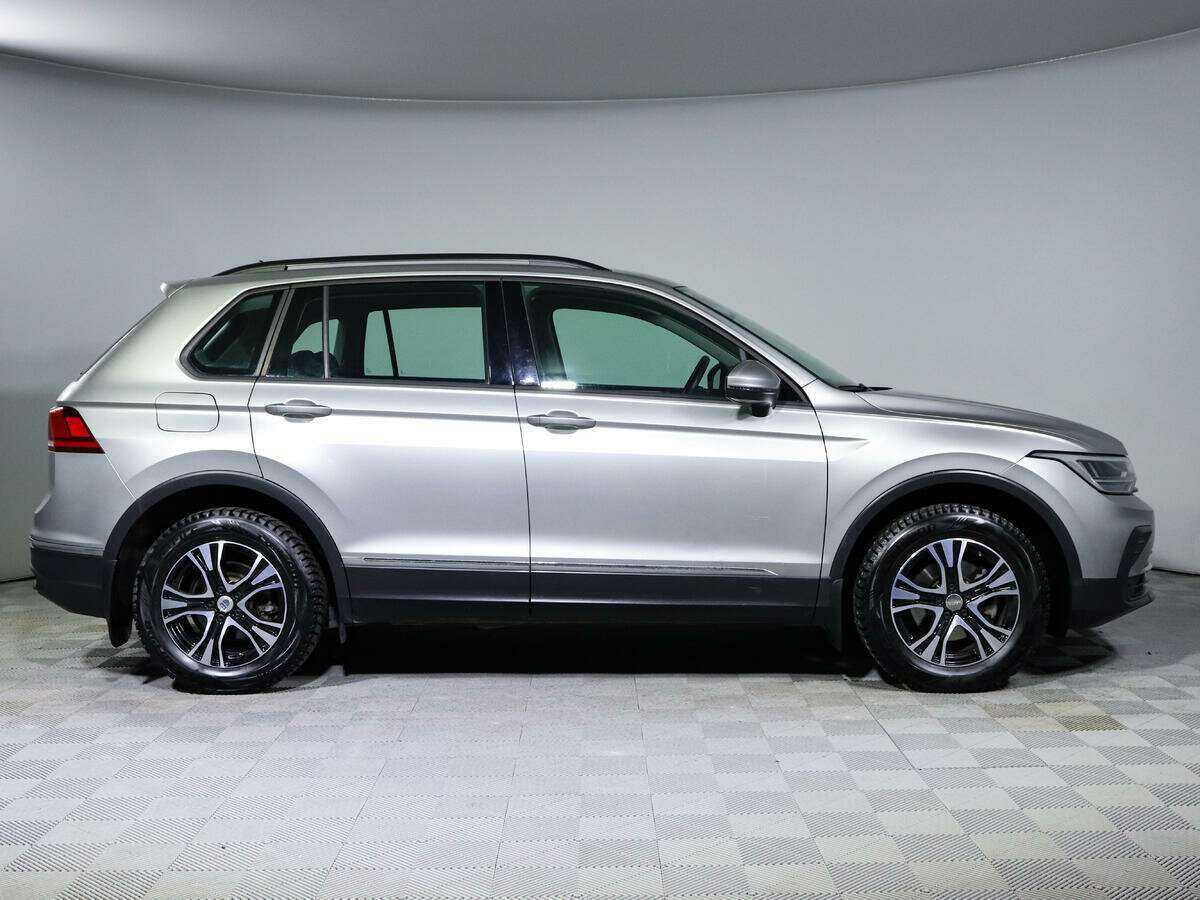 Volkswagen Tiguan с пробегом — 2021 год. Фото: #2
