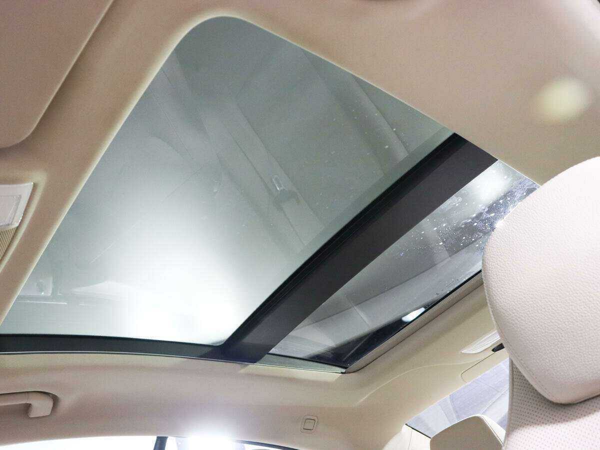 Mercedes-Benz E-Класс с пробегом — 2016 год. Фото: #26