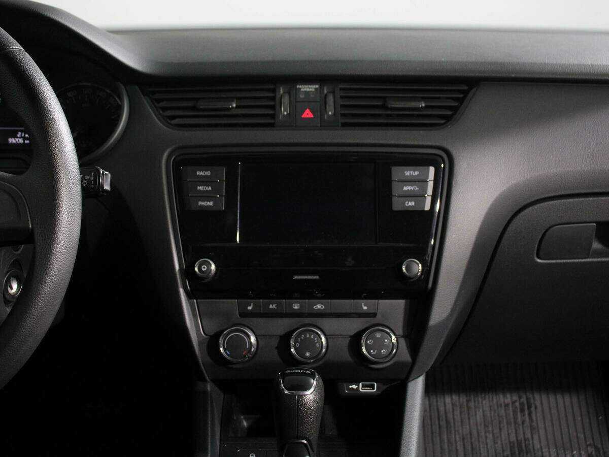 Skoda Octavia с пробегом — 2018 год. Фото: #11